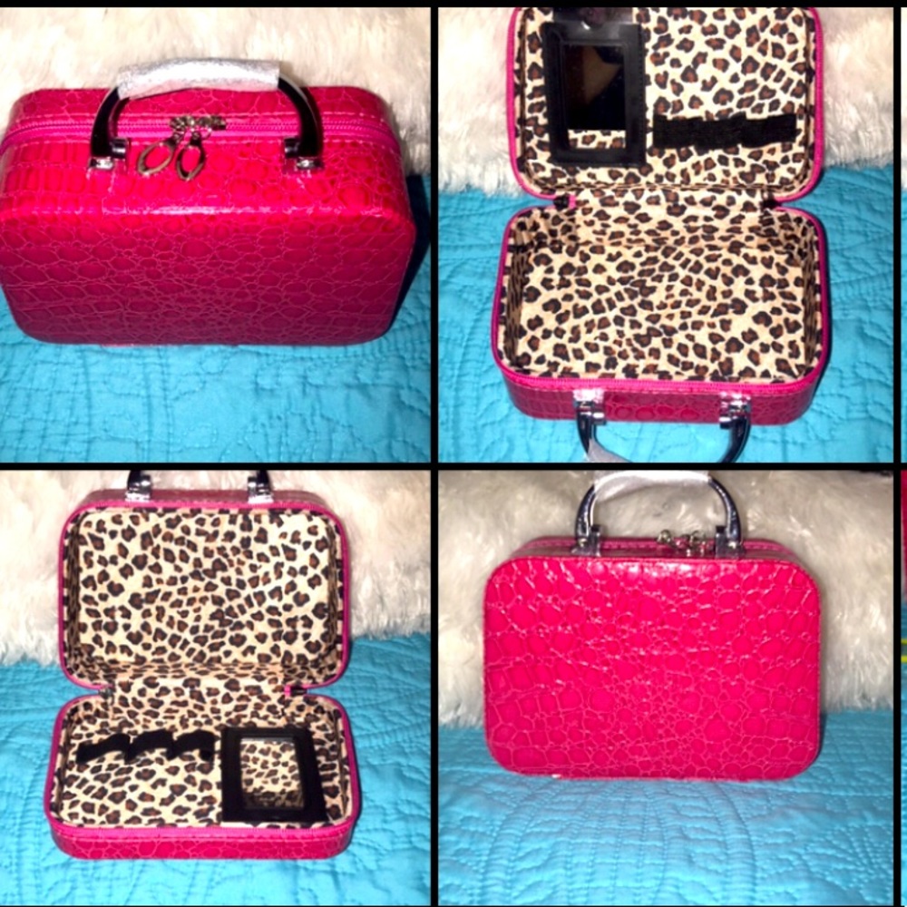 New Small Cosmetic Case / Clutch